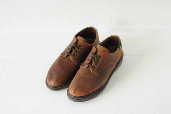 eastland brown oxford