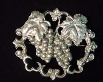 Vintage Silver Pewter Cluster of Grapes Brooch