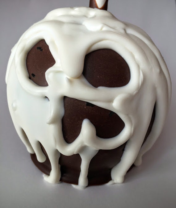 Snow White Poison Apple Evil Queen Poisoned Apple
