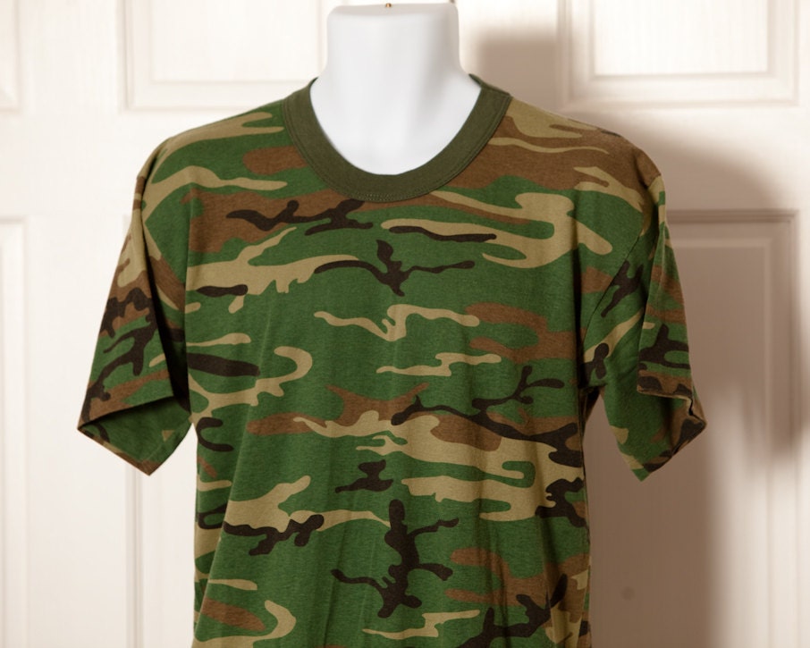 green camouflage t shirt