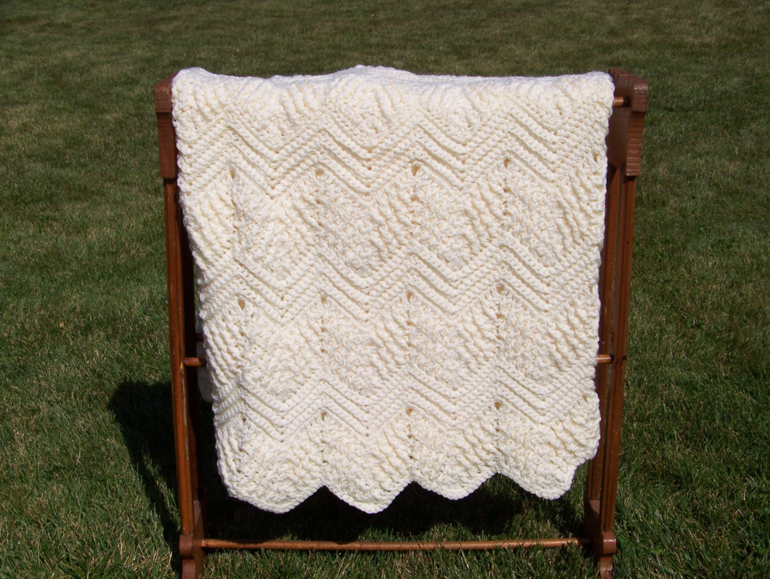 Crocheted Heavy Cream Lap Robe / Baby Afghan FREE SHIPPING