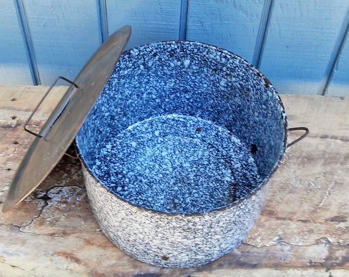 Vintage Blue Enamel Pan with Metal Lid