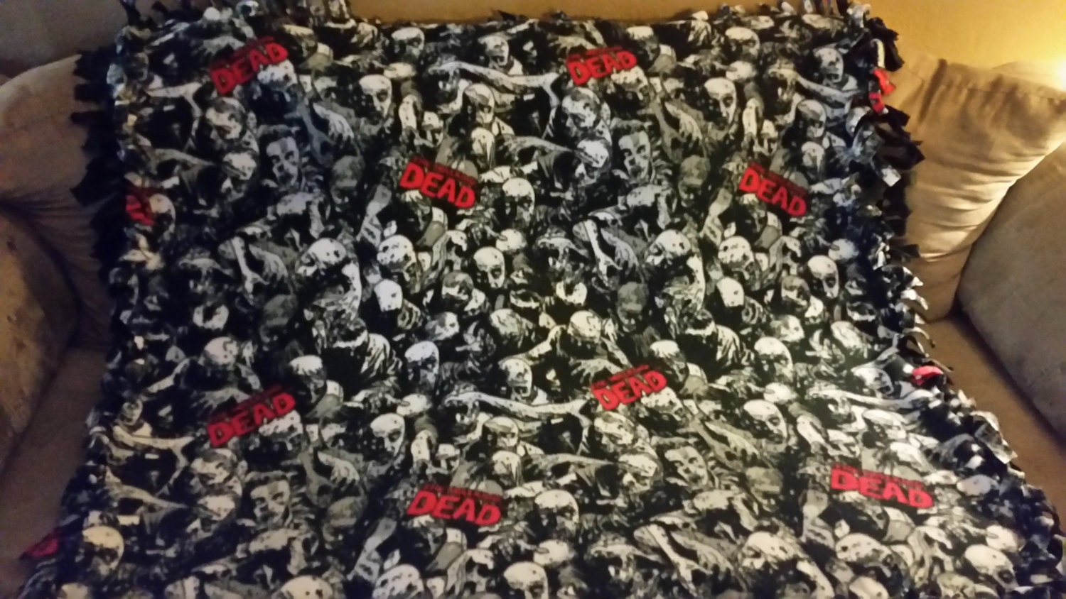The Walking Dead Fleece Tie Blanket