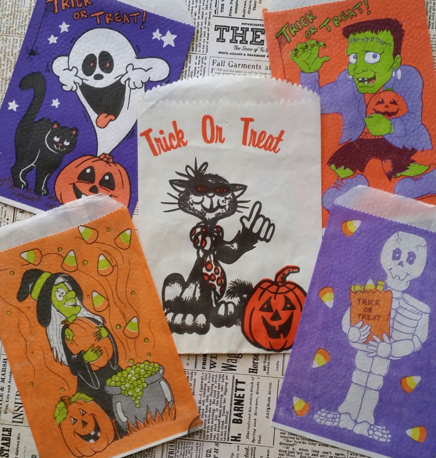 Assorted Vintage Halloween Trick or Treat Bag Lot