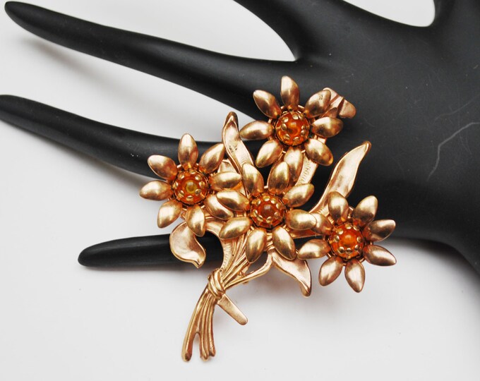 Gold Flower Brooch - Amber Orange Glass cabochon - Mid century - Floral Pin