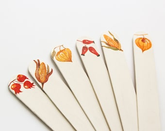 Herb garden markers - Floral plant tags - Fall harvest wooden plant stakes - Corn and red berries ornament - Gift for gardener - Home decor