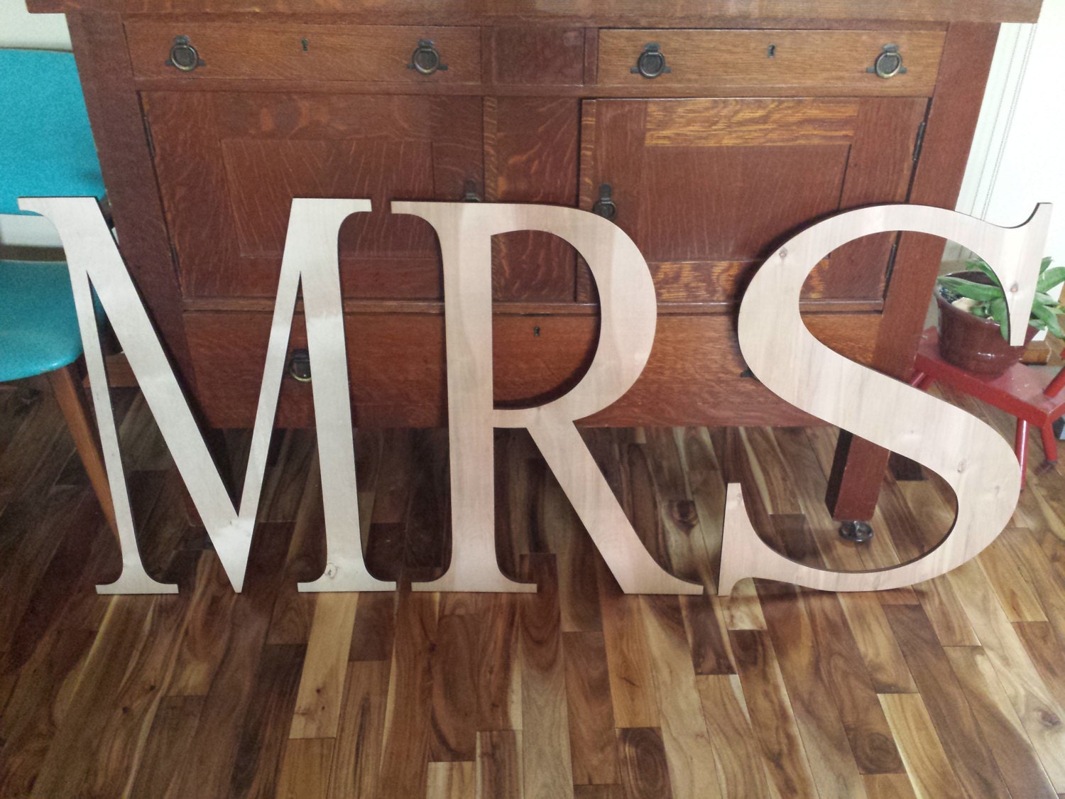 Wedding Decor wood letters Large letters Mr & Mrs by RayMels