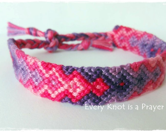 Friendship Bracelet, Macrame, Woven Bracelet, Wristband, Knotted Bracelet - Pink and Purple Arrows