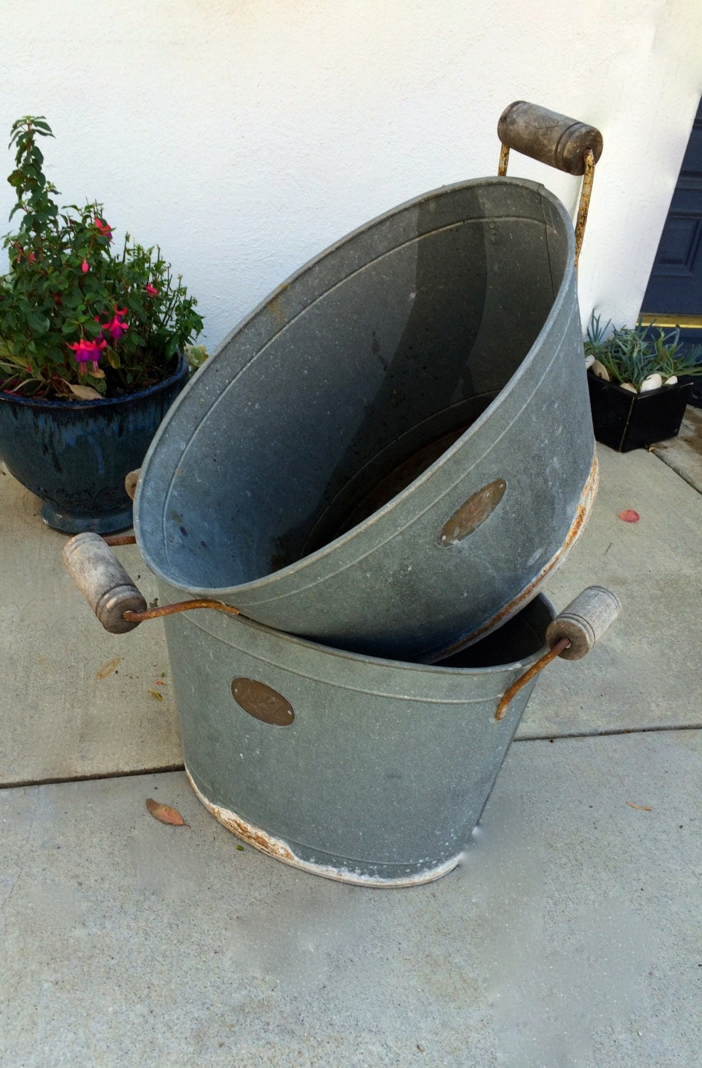 Set of 2 Vintage Metal Wash Tubs Buckets Large Nesting