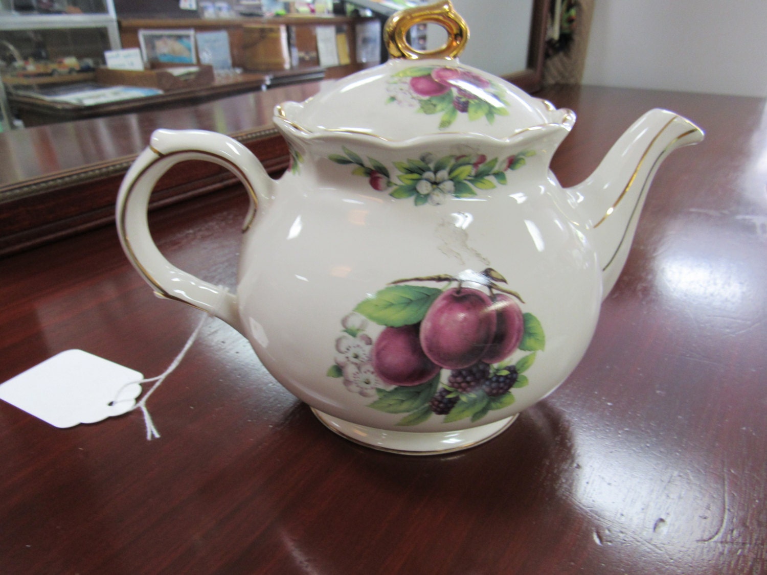 Sadler teapot made in England