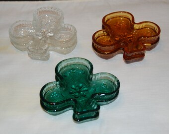 Vintage Sandwich Glass Club Shape, Choice of amber, green, light green, clear, Club Dish, Nut Candy Dishes, Ash Tray Trinkets in Green