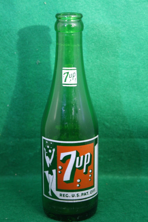 Vintage 7 Up Soda Green Bottle Seven Ounce 1952 Detroit