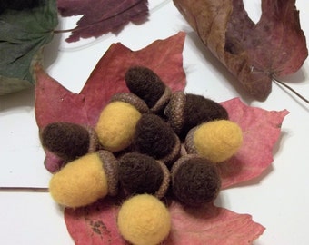 10 Needle Felted Acorns With Real Caps For Autumn Home/Office Decor Collectible