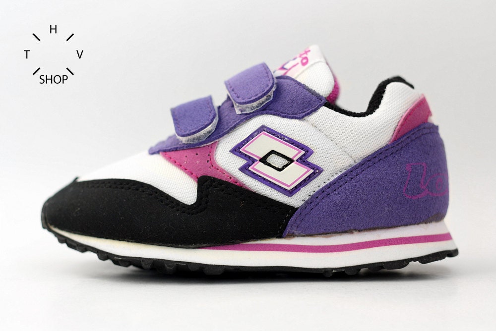 lotto sneakers with velcro logo
