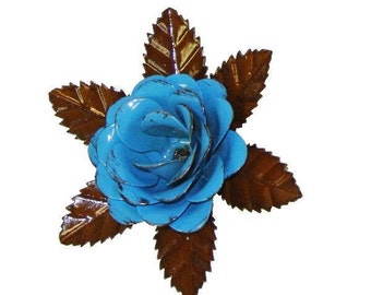 Rustic metal rose w/ leaves - Blue approx 5.5"