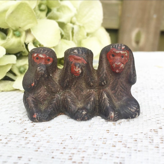 hear no evil monkey figurines