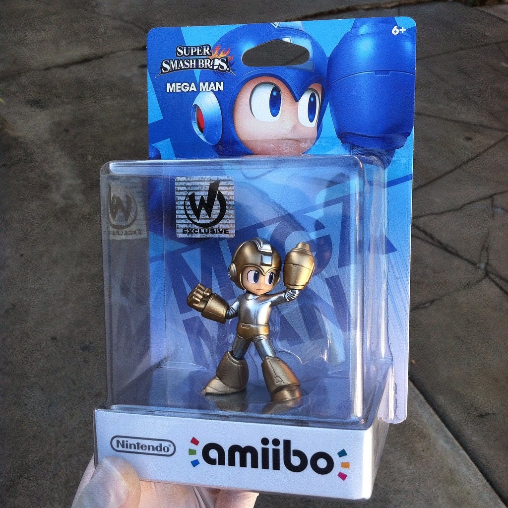 gold mega man amiibo price