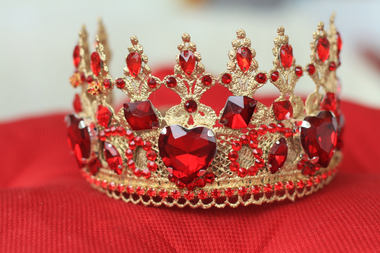 Womens gift for her Red heart wedding crown Queen Red by ObodkiJM