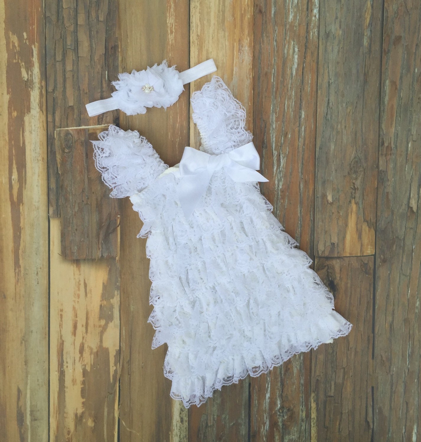 Baby girl baptism dress. Christening dress. Lace baptism