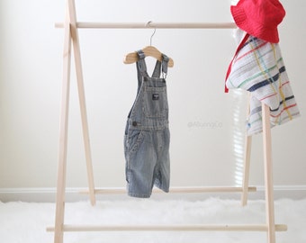 MINI Children's Clothing Rack (NO Canvas )Childrens room - Play - Kids- Toy room - Dress up - Children's clothing - Wooden rack - Kids