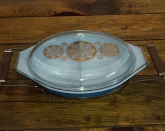 Vintage Pyrex casserole dish with stand