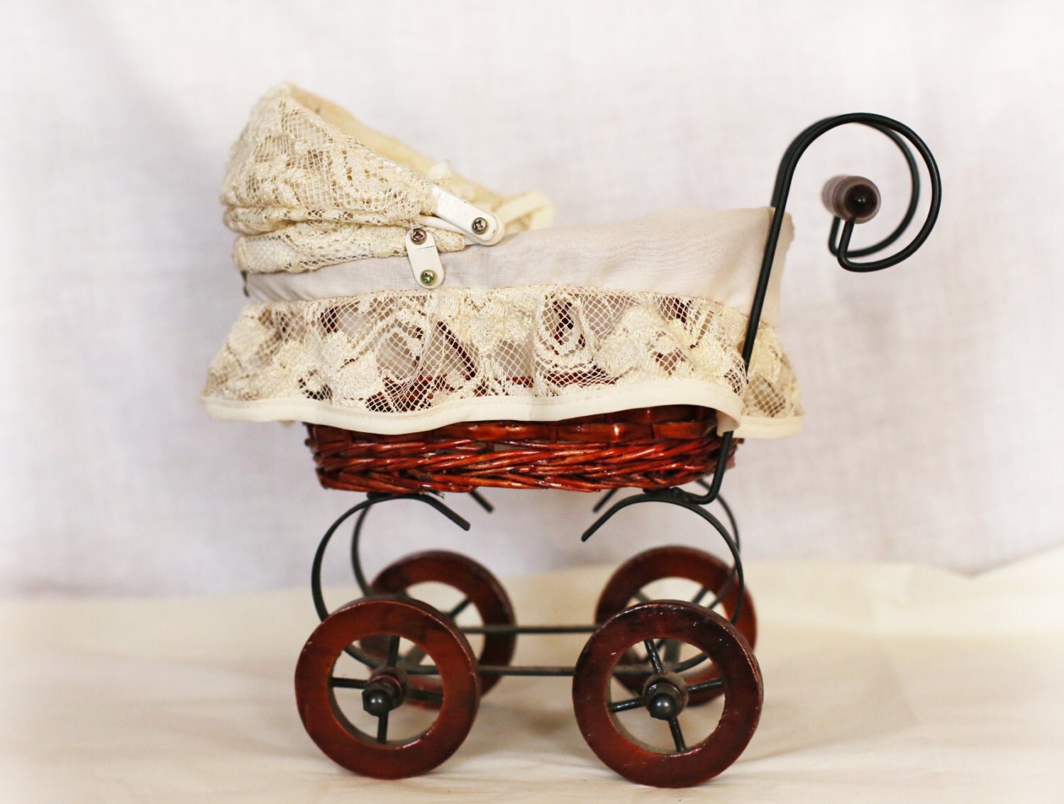 Vintage Baby Doll Pram Carriage Stroller Brown Wicker Wood