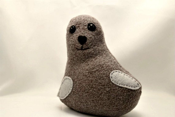 amazon plush seal