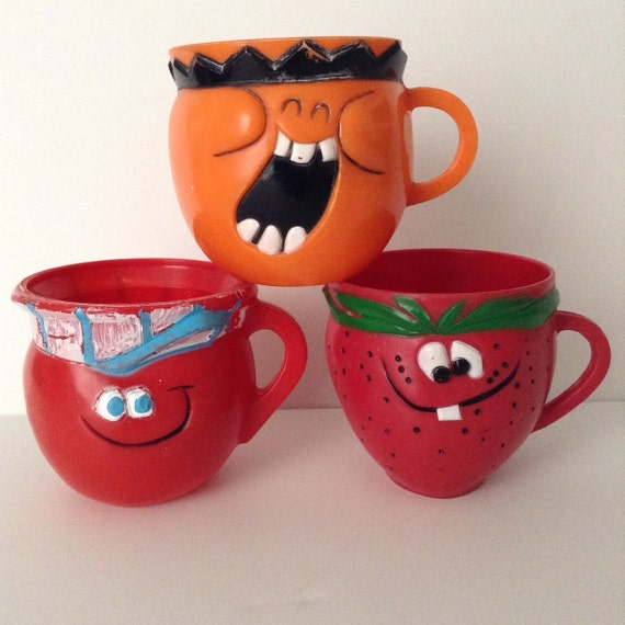 1964 Pillsbury Funny Face Mugs
