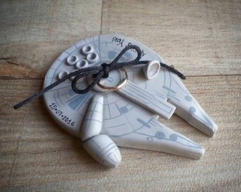 star wars wedding proposal ring holder geek wedding ring box ring bearer plate millenium falcon star wars cake topper ring dish - Star Wars Wedding Ring star wars wedding proposal ring holder geek wedding ring box ring bearer plate millenium falcon star wars cake topper ring dish - Star Wars Wedding Ring