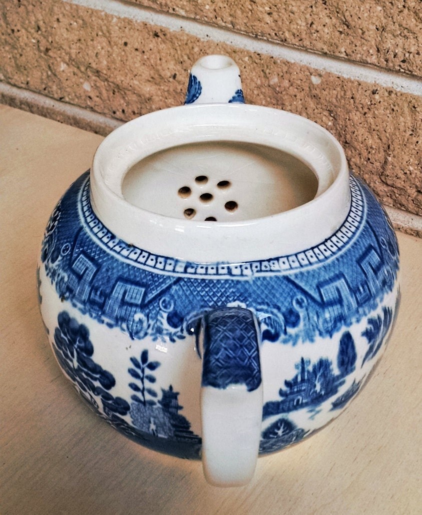 Blue Willow Teapot Arklow Made in Ireland No Lid
