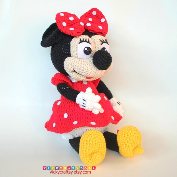 minnie mouse large stuffed animal