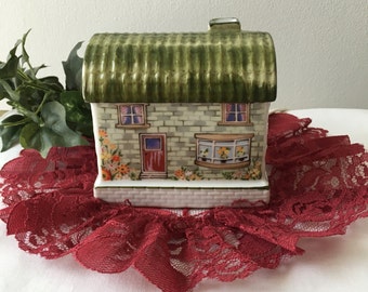 Vintage Poreclain Cottage Night Lite
