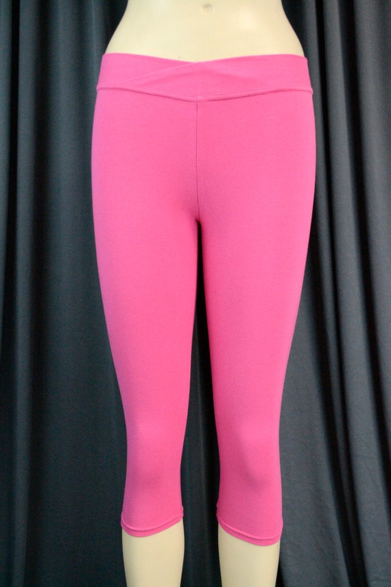 hot pink capri pants