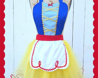 SNOW WHITE costume aprons, Snow White dress up costume aprons, Snow White apron, womens costume aprons, cosplay, Disney running costume