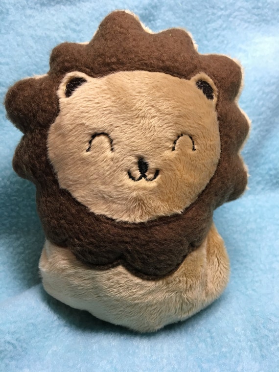 lion stuffie