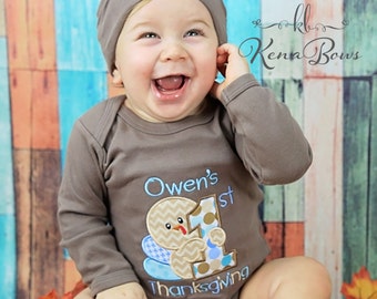 Baby's First Thanksgiving Outfit, Personalized First Thanksgiving Shirt, Brown Bodysuit, Lil Turkey Baby Beanie Hat, My 1st Turkey Day