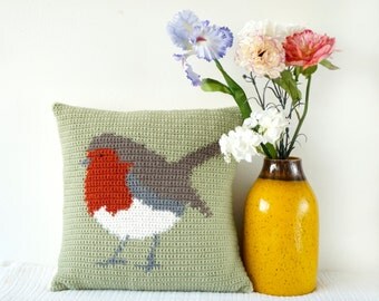 Crochet Cushion, Robin Pillow, Farmhouse Chic, Modern Crochet, Fall Pillow, Lodge Decor, Intarsia Pattern, Animal Pillows, Woodland Decor