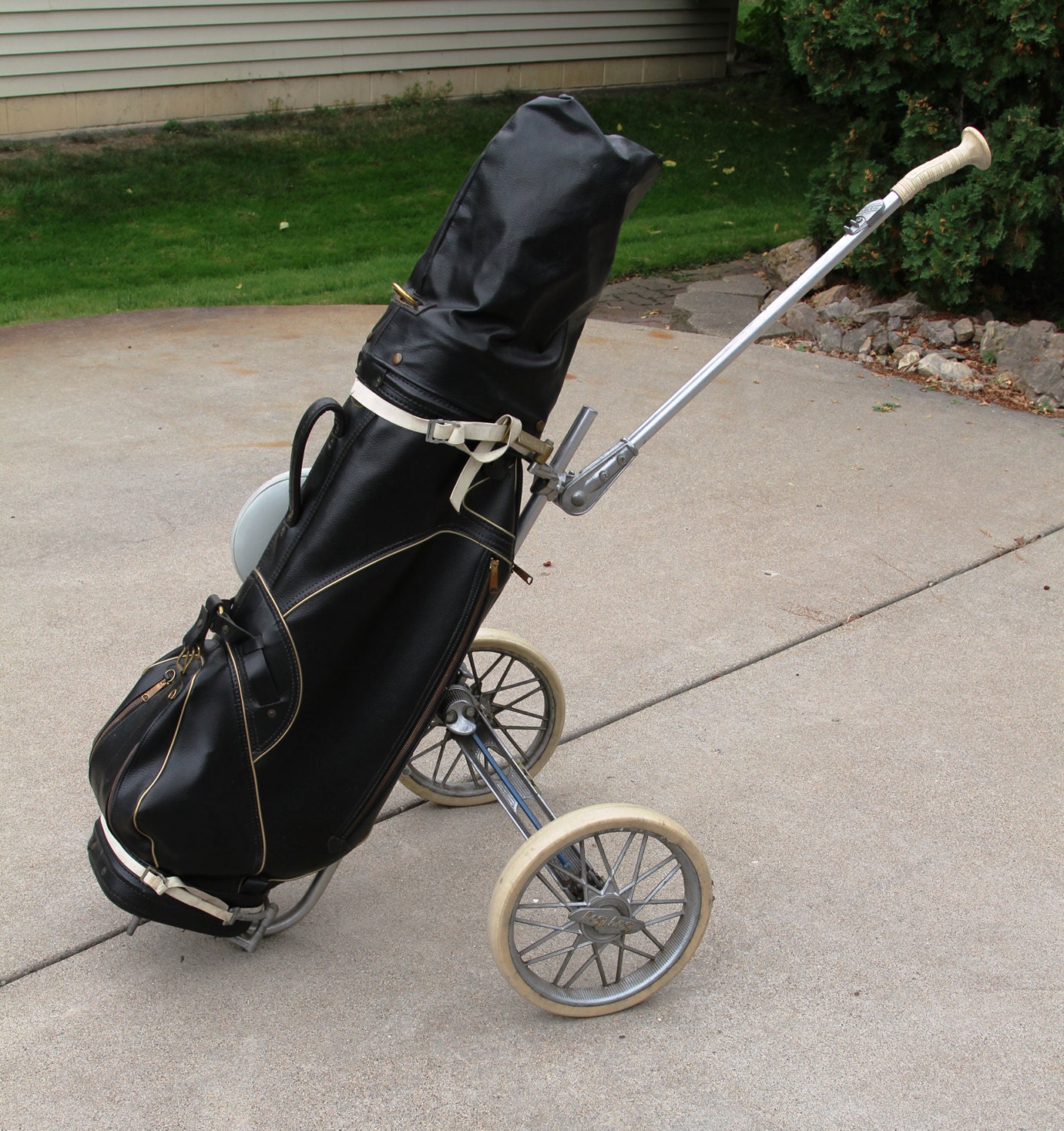 Vintage MacGregor Golf Bag Set Bag Boy Deluxe Cart