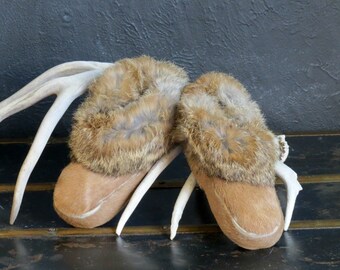 Rabbit slippers | Etsy