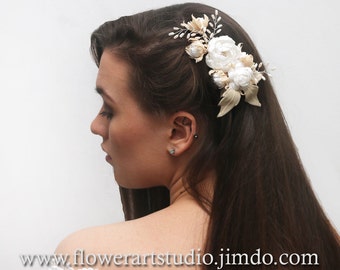 Bridal Hair Flower, Bridal Hair Accessories, Creme and White Wedding Fascinator, Bridal Hair Piece, Bridal Hair Clip, Bridal Headpiece.