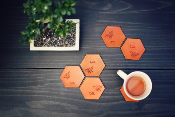 6 Personalized Leather Coasters, Custom Leather Coaster set, Hexagonal Geometric, Handmade housewarming wedding anniversary gift. Honey Bee