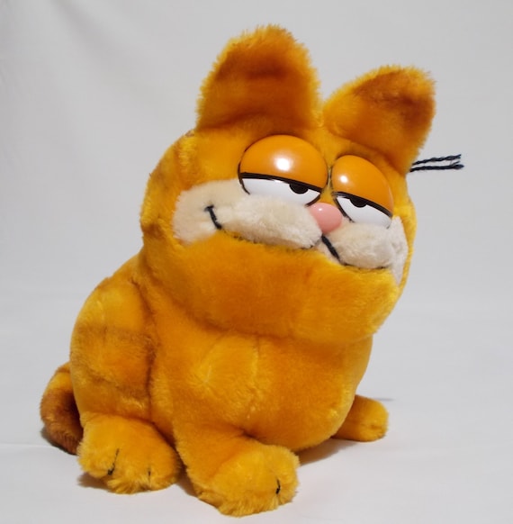 Garfield Plush Cat Vintage Dakin Stuffed Animal 9 Tall