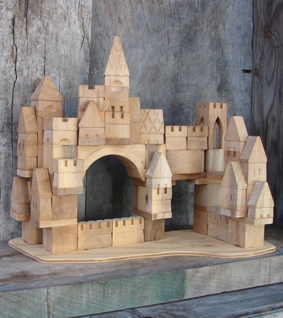 Castle Building Blocks/Hardwood Handmade/67pc Unfinished