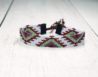 Tribal Seed Bead Bracelet - Bead Loom Bracelet - BridesMaid Gifts - Native American Womens Bracelet - Adjustable Bracelet