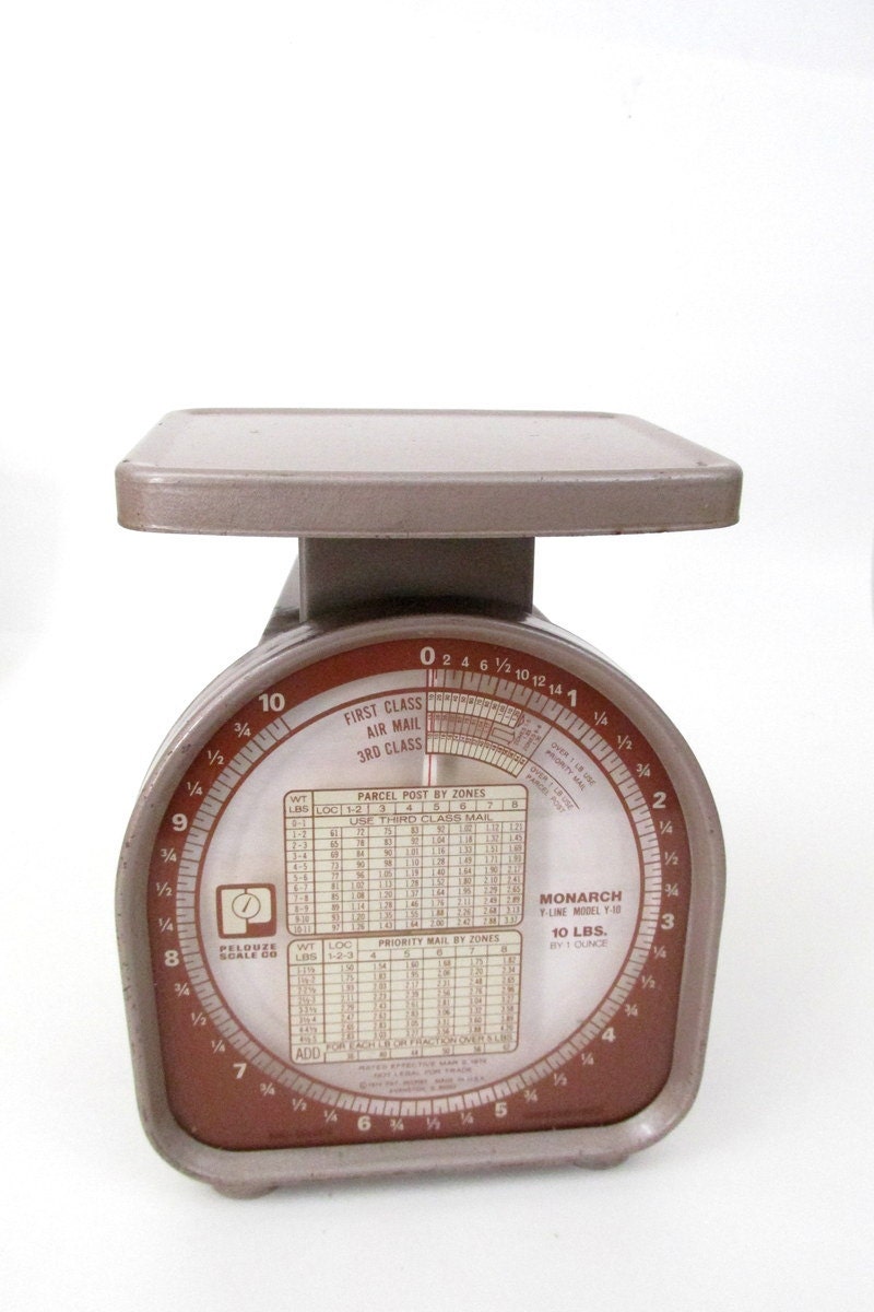 Vintage Pelouze Postal Scale / 1970s USPS Mail 10 lb Scale