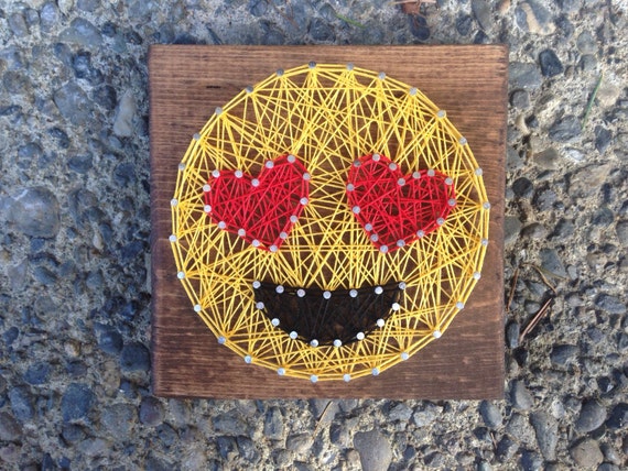 MADE TO ORDER Mini Emoji String Art Heart Eyes