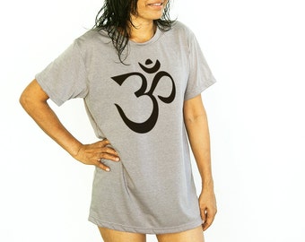 Yoga Aum Shirt Om Tshirt Mantra Stencil Mandala graphic Silkscreen Tshirt Zen Spiritual Tee Hinduism Aum hand screen printed - S M L XL