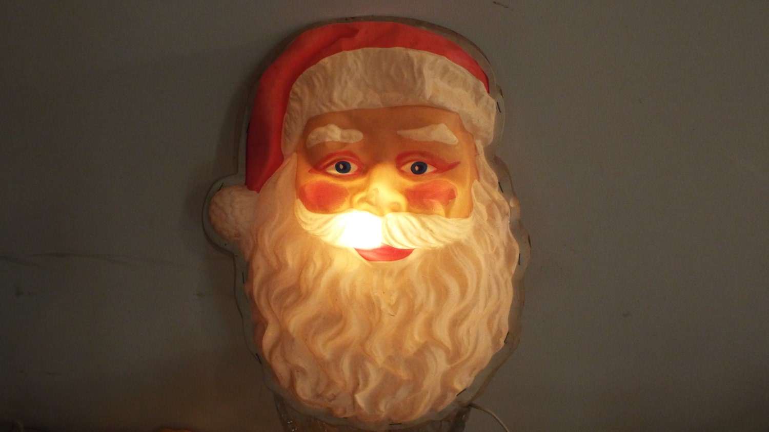 Vintage Outdoor Lighted Santa Face