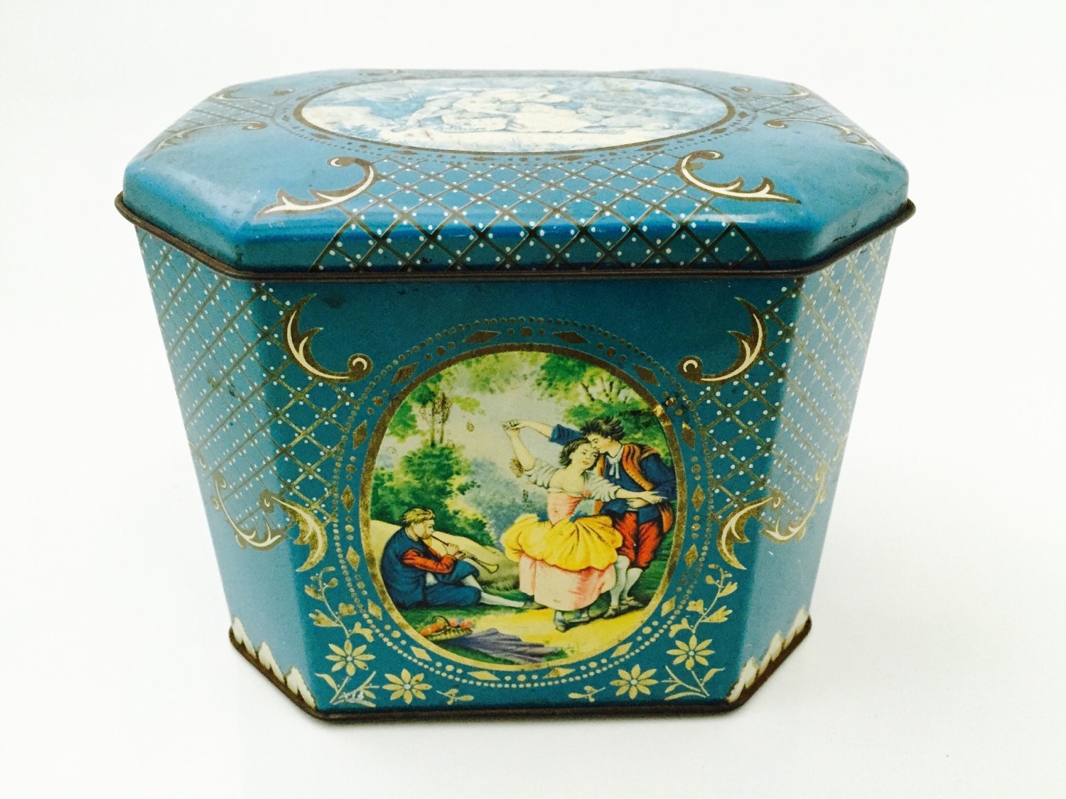 1950s Meredith And Drew of London Biscuit Tin. Medium sized Vintage ...