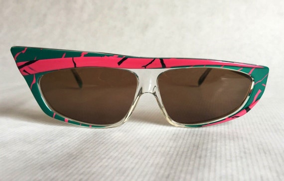 relic gillyflower sunglasses